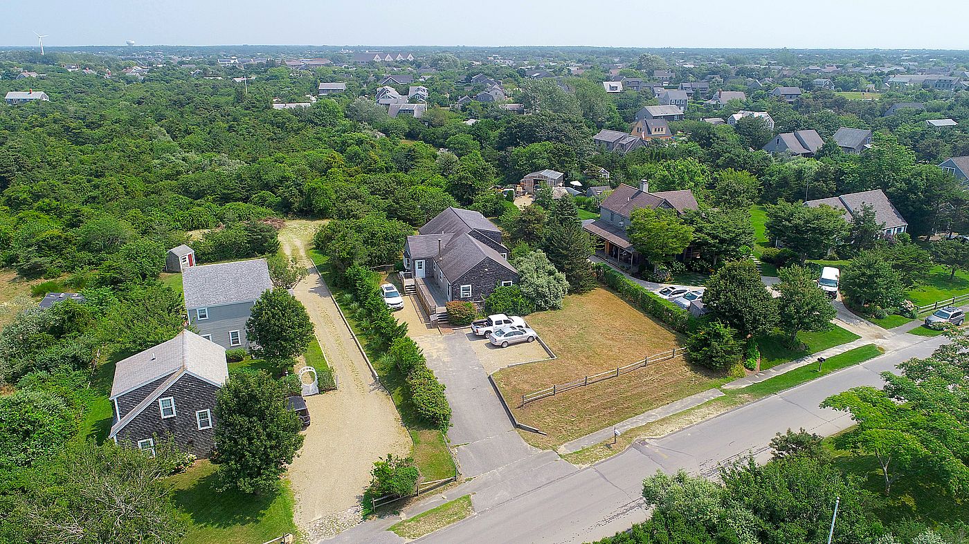 29 Friendship Lane Nantucket MA