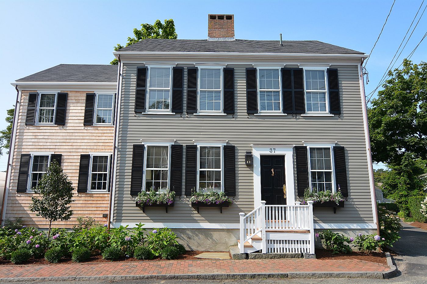 37 Pine Street Nantucket MA