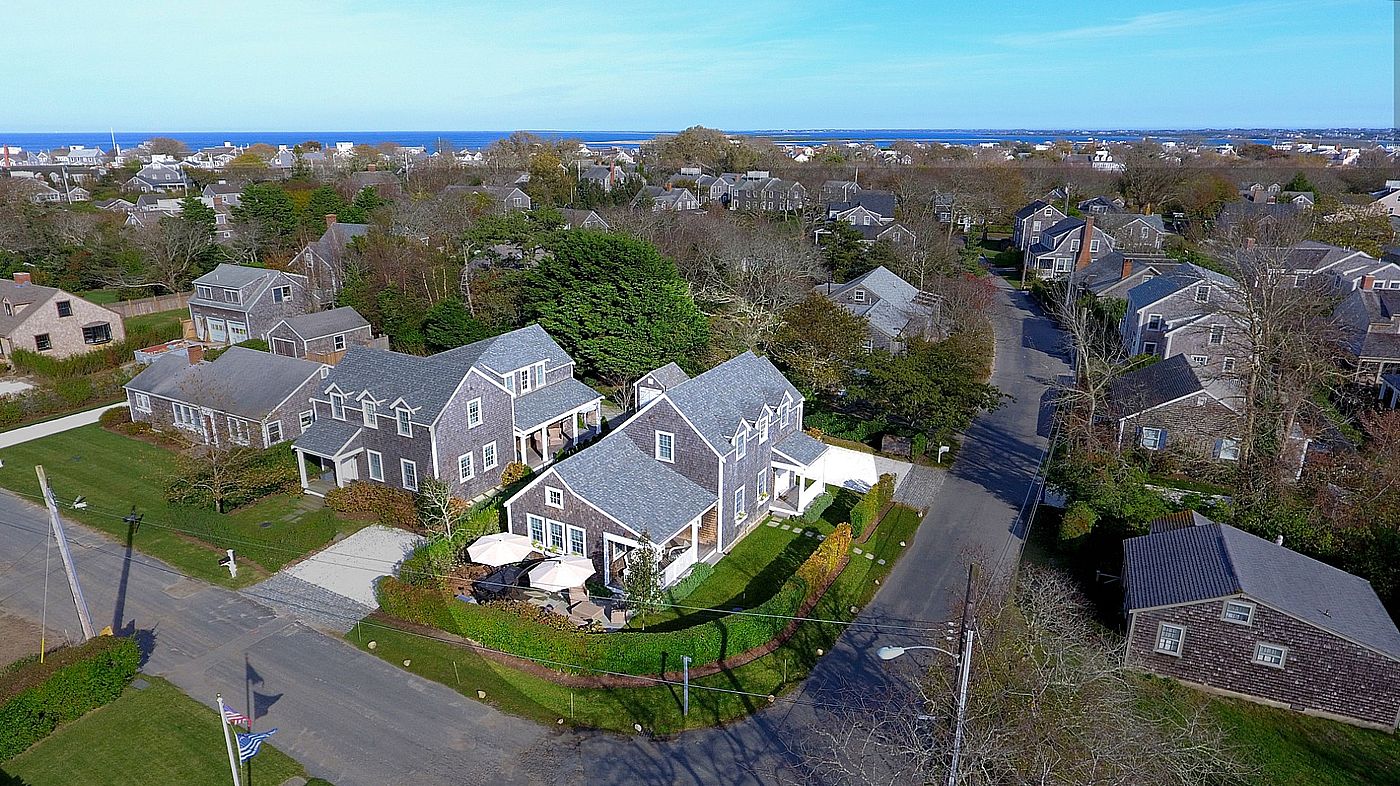 13 Derrymore Road Nantucket MA