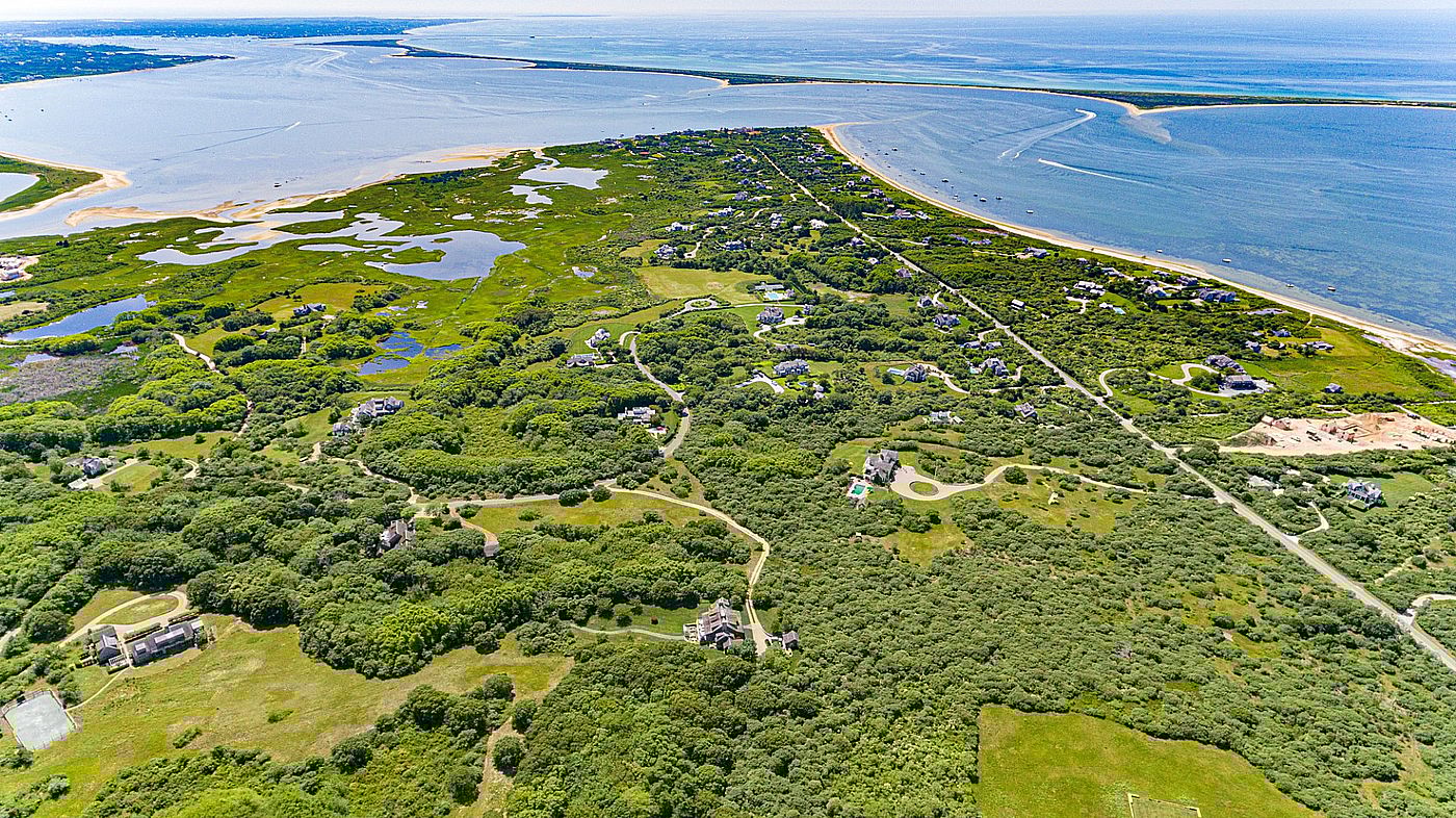 19 Medouie Creek Road Nantucket MA