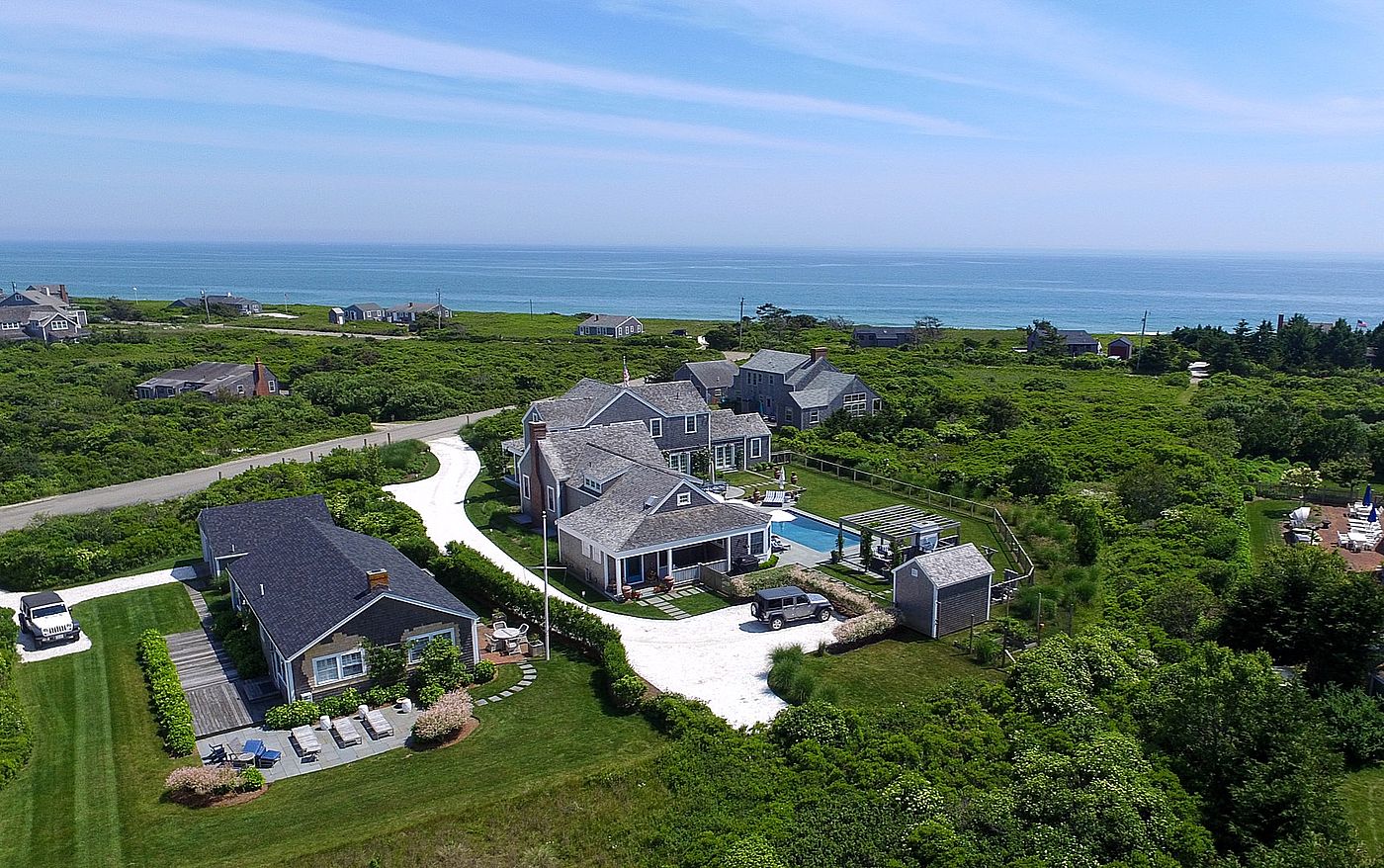63 Boulevarde Nantucket MA