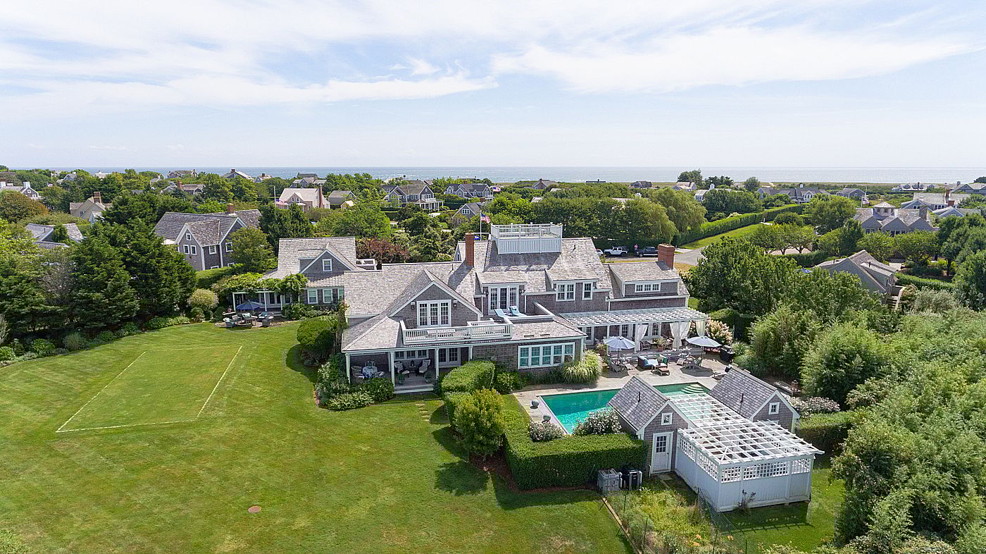14 Hawks Circle Nantucket MA