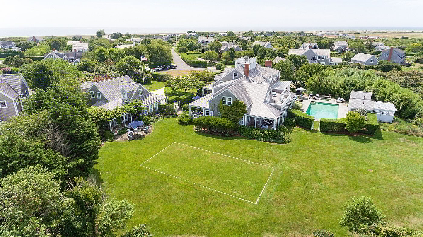14 Hawks Circle Nantucket MA