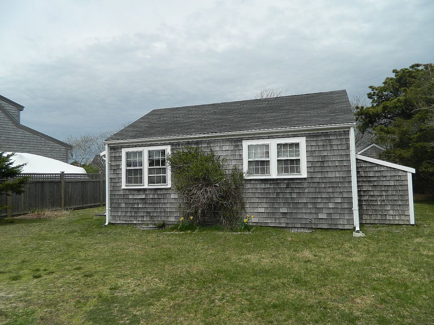 17A Bartlett Road Nantucket MA