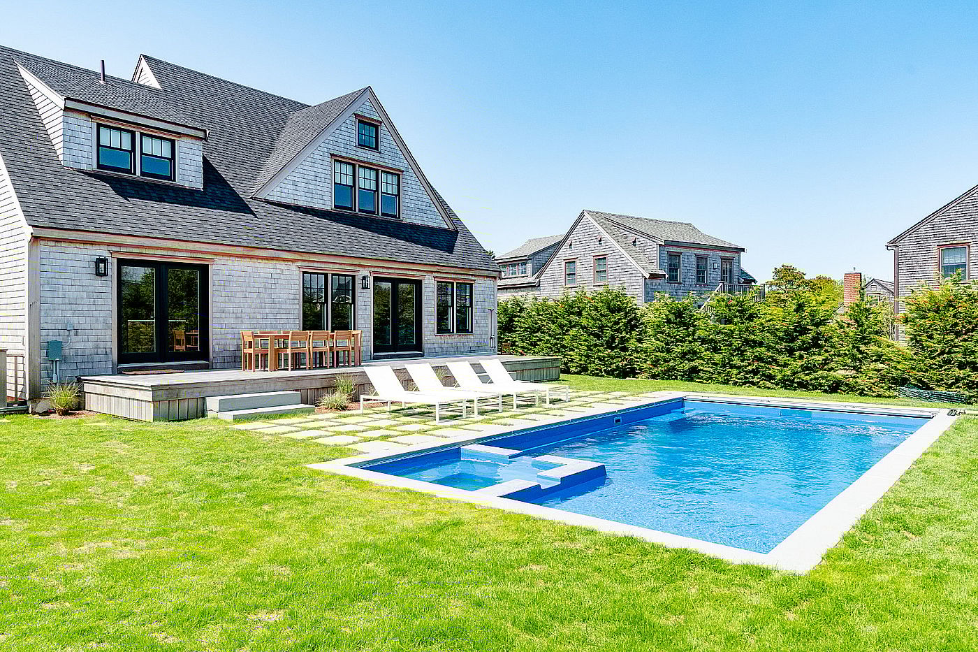 10 Gray Avenue Nantucket MA