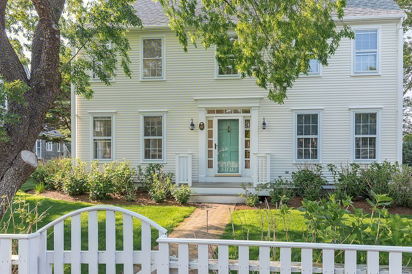 37 Autopscot Circle Nantucket MA