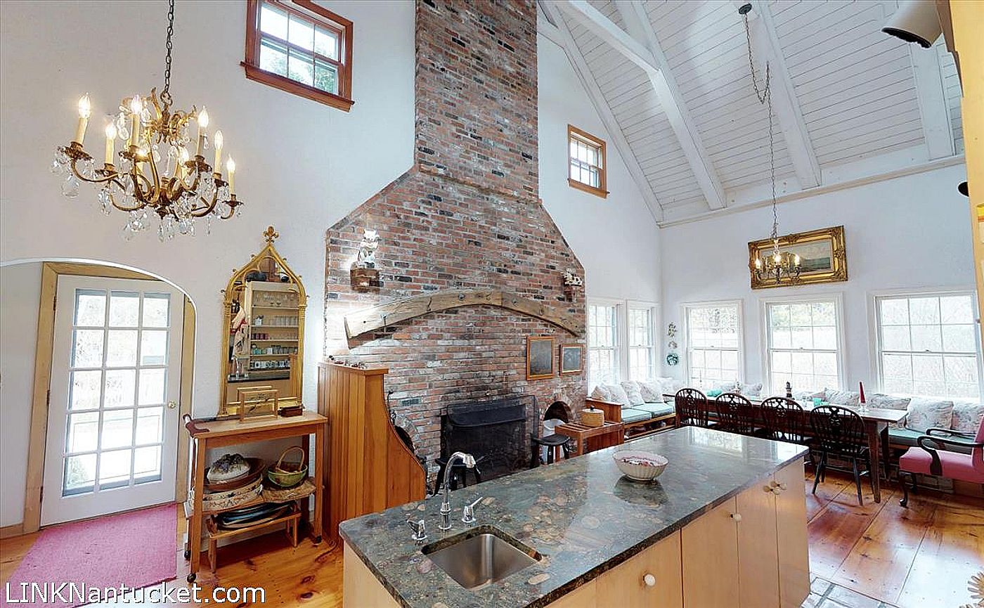 19 Pond View Drive Nantucket MA