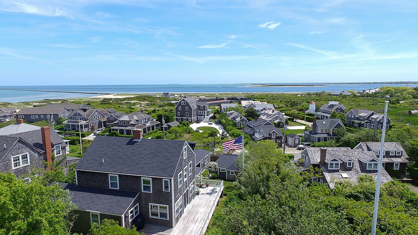 32 Jefferson Avenue Nantucket MA