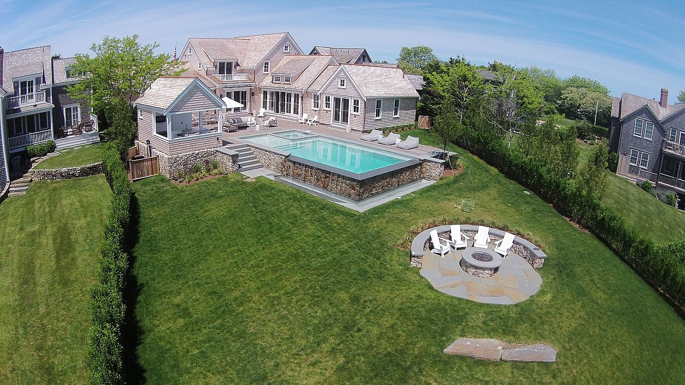 31 Pilgrim Road Nantucket MA
