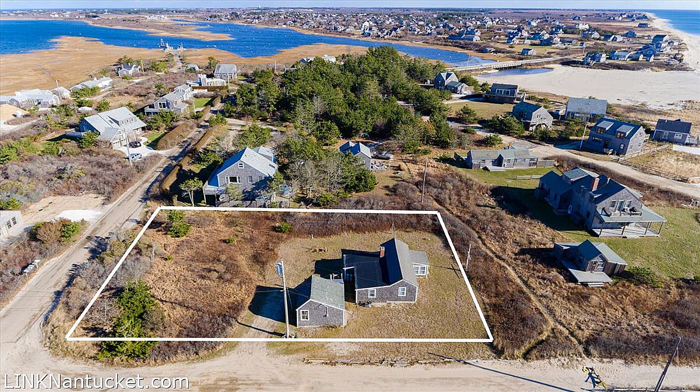 9 New Jersey Avenue Nantucket MA
