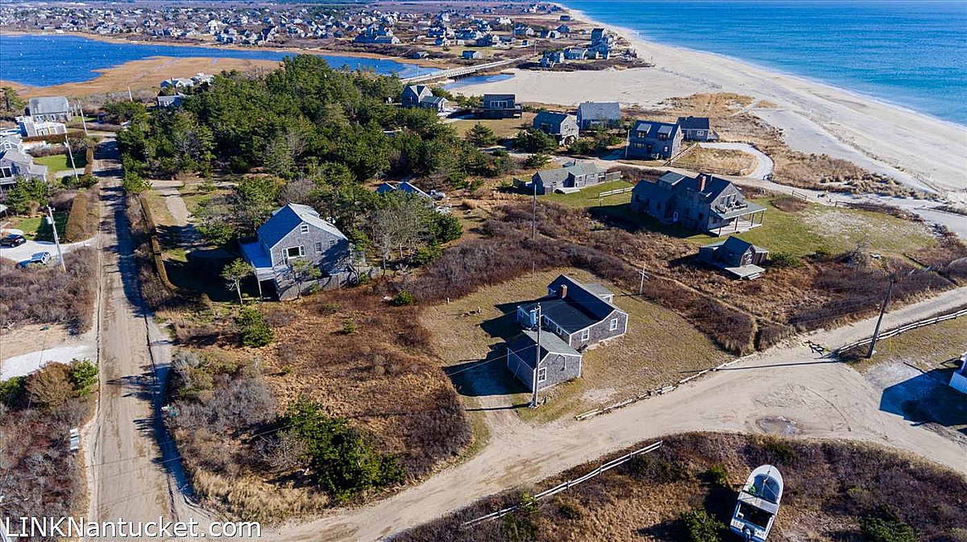 9 New Jersey Avenue Nantucket MA