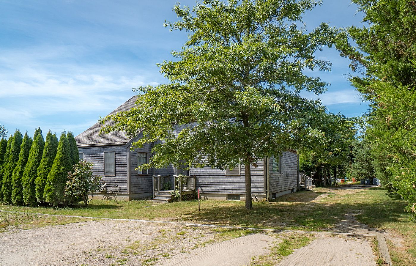 3 Equator Drive Nantucket MA