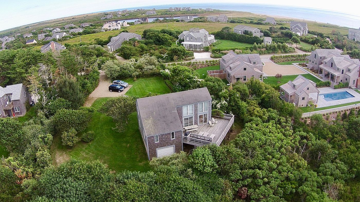 17 Starbuck Road Nantucket MA