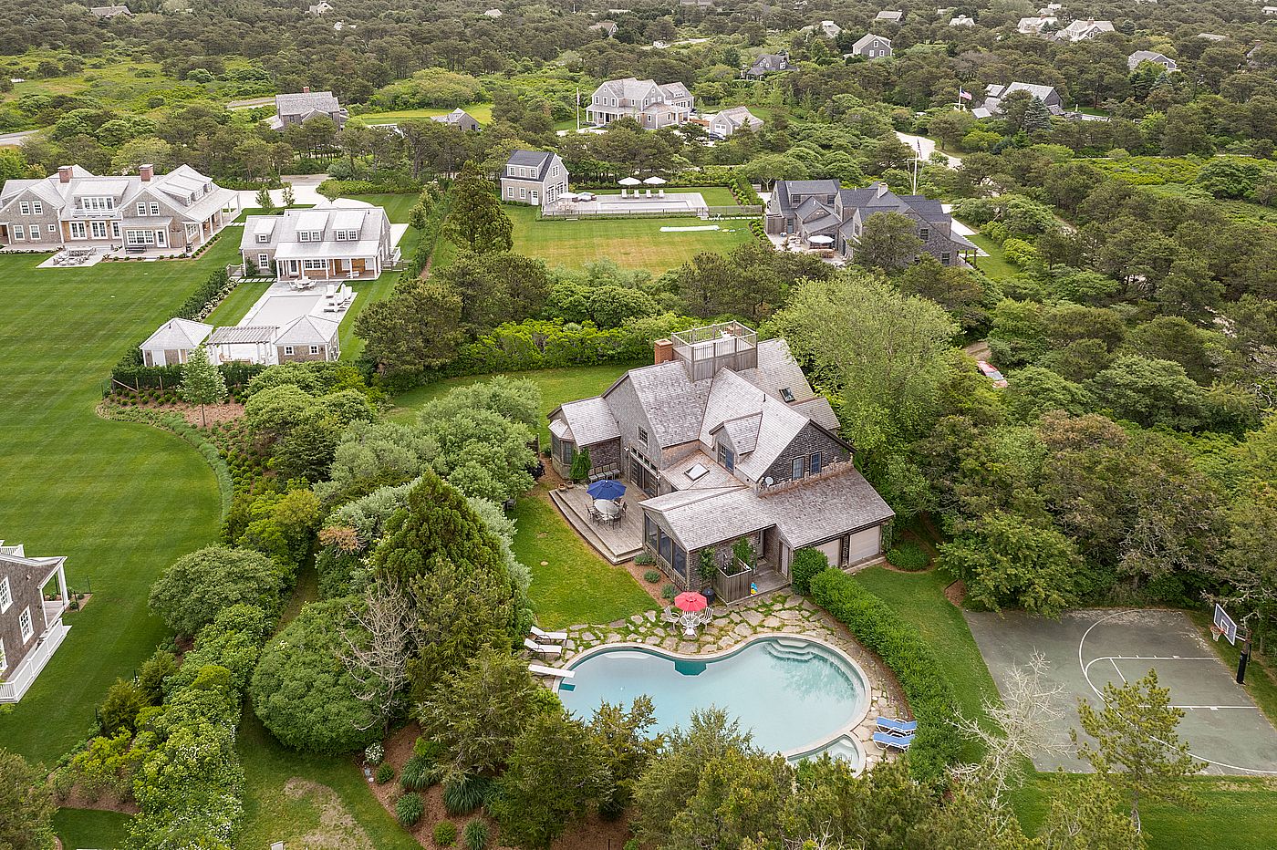 24 Masaquet Avenue Nantucket MA