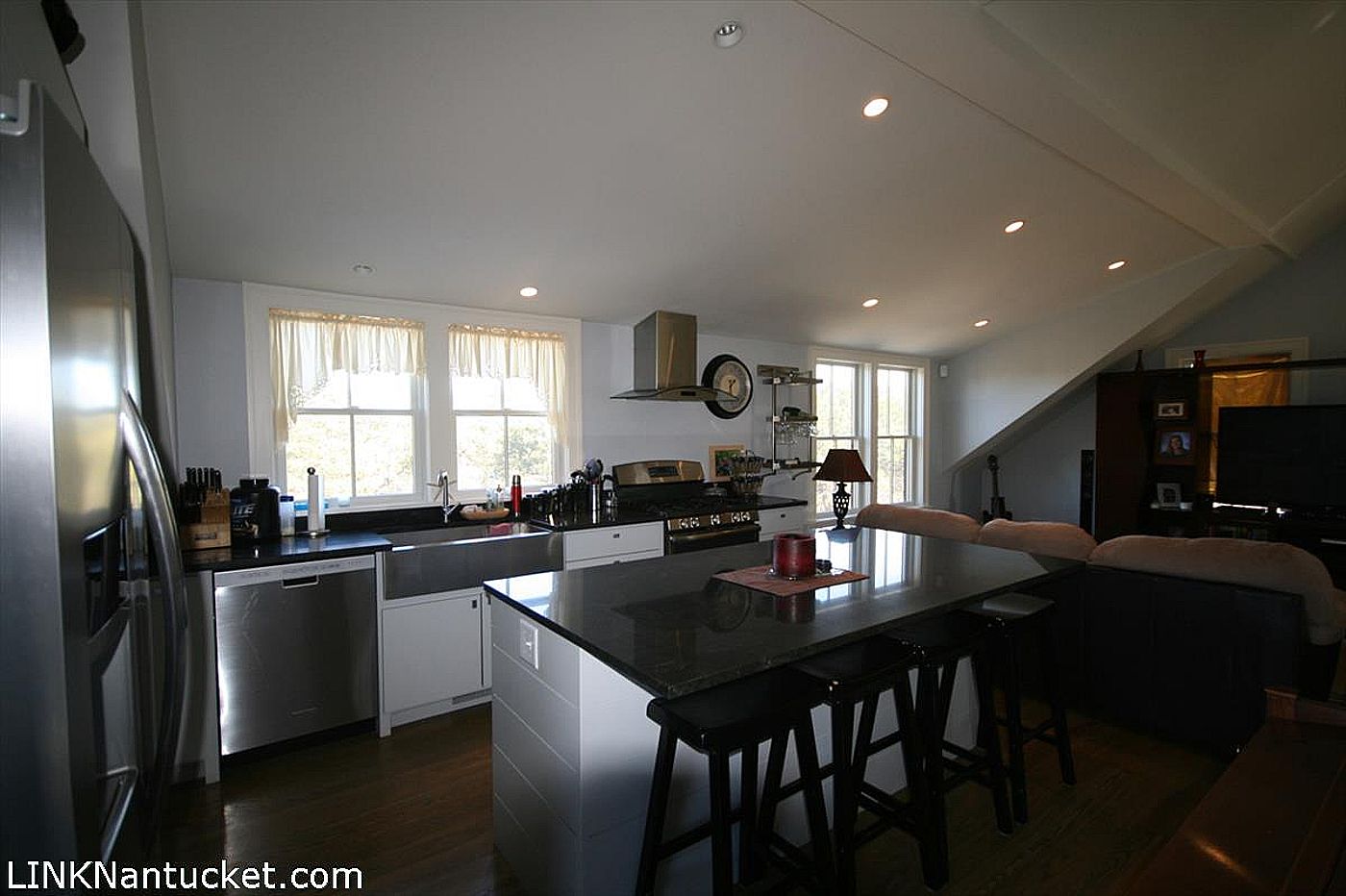 15A Gray Avenue Nantucket MA