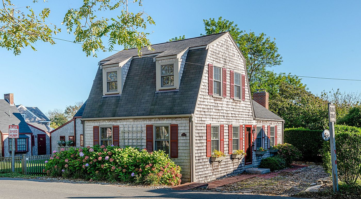 44 York Street Nantucket MA