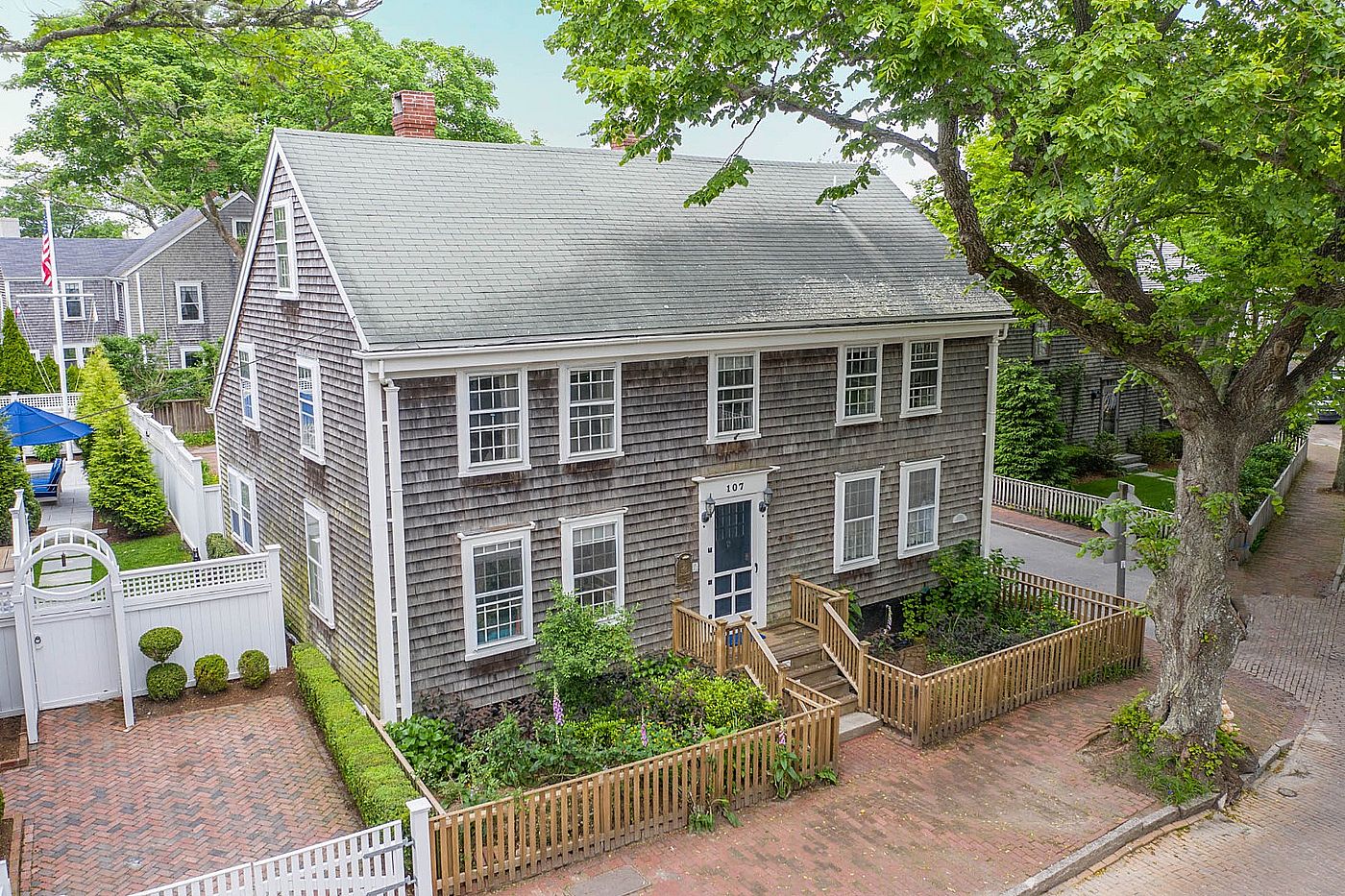 107 Main Street Nantucket MA