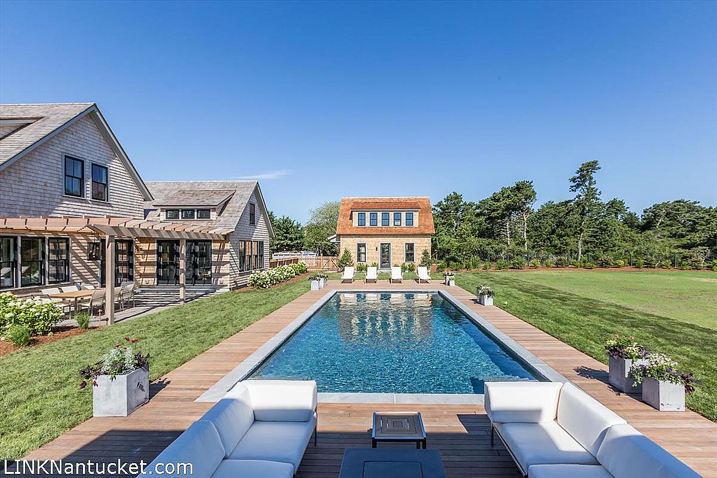 106 Surfside Road Nantucket MA