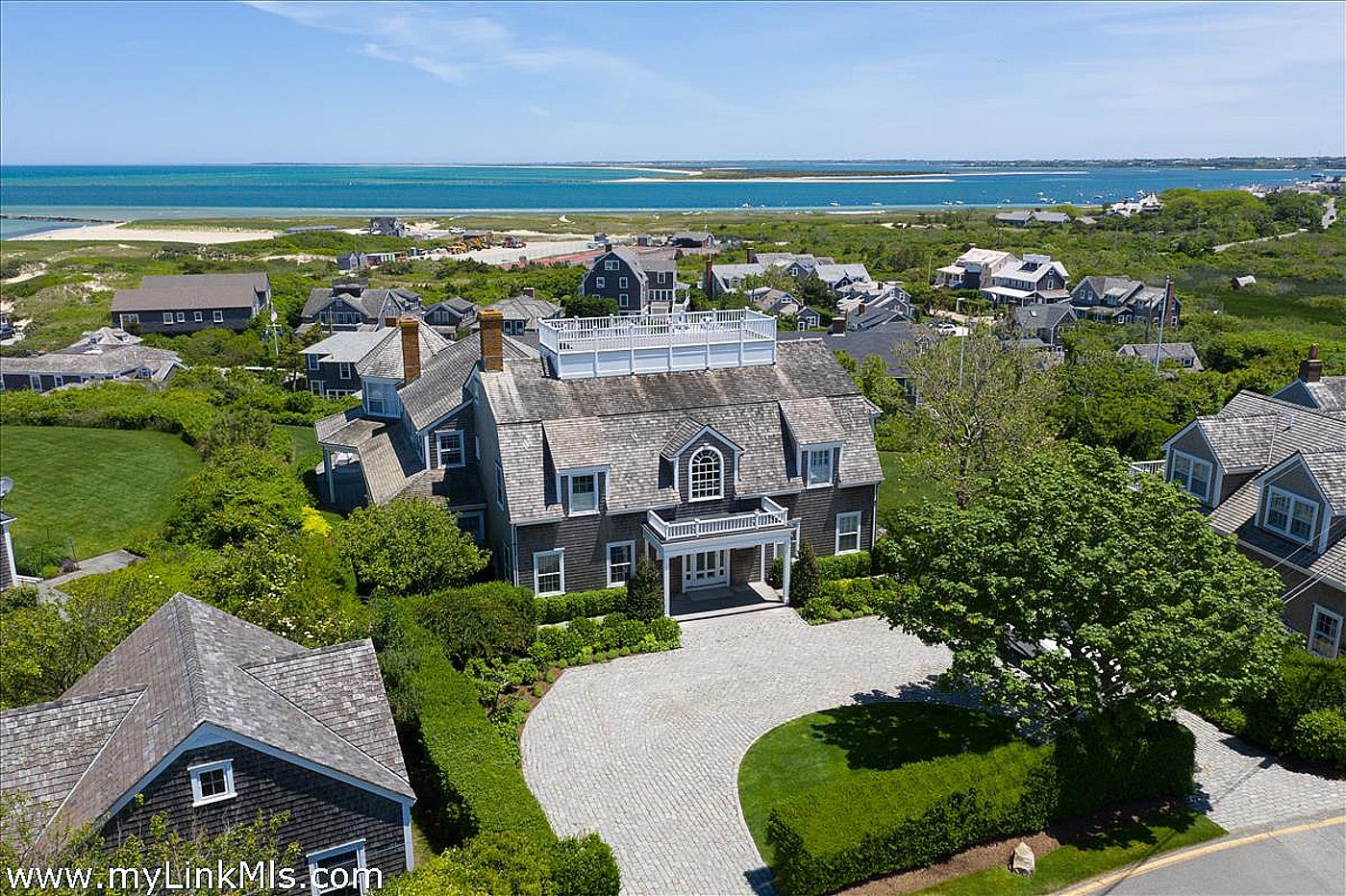 17 Lincoln Avenue Nantucket MA