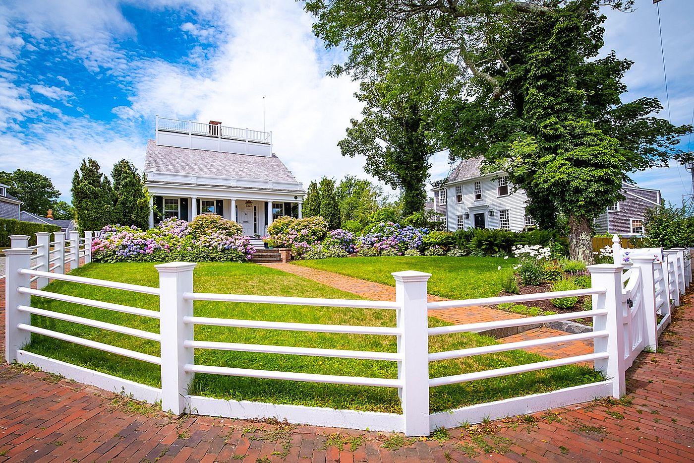 18 Cliff Road Nantucket MA