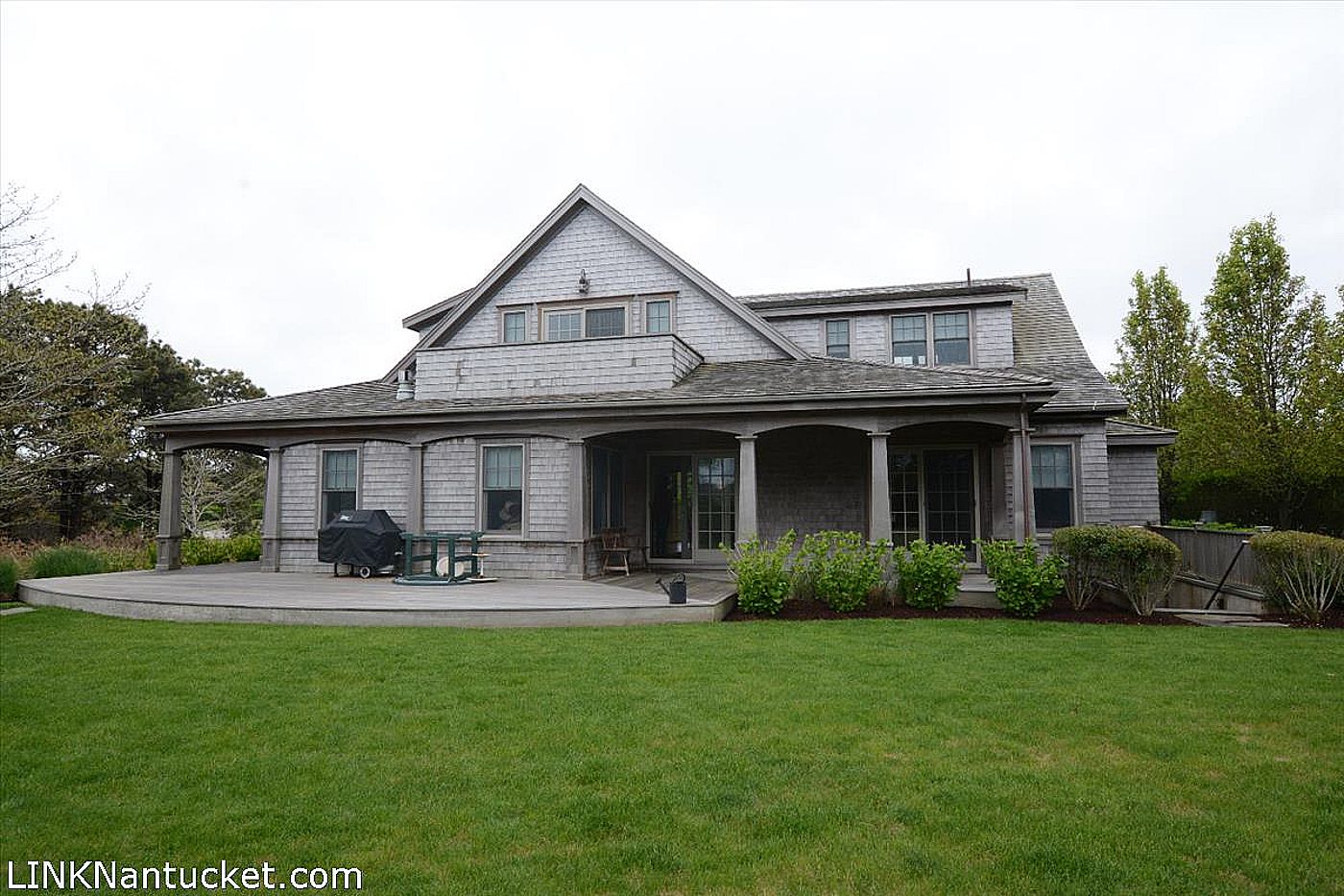 17 Tetawkimmo Drive Nantucket MA