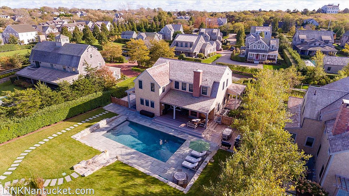 5 Hedgebury Lane Nantucket MA
