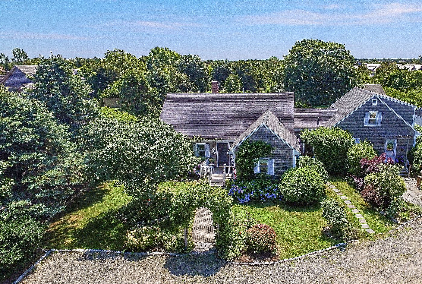 52 Somerset Road Nantucket MA