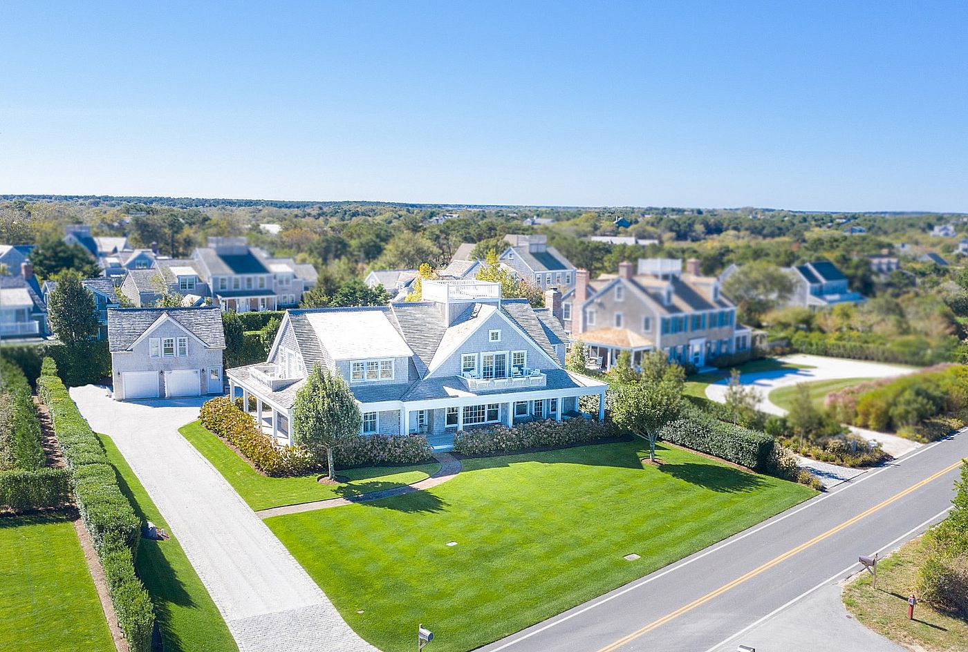 140 Cliff Road Nantucket MA