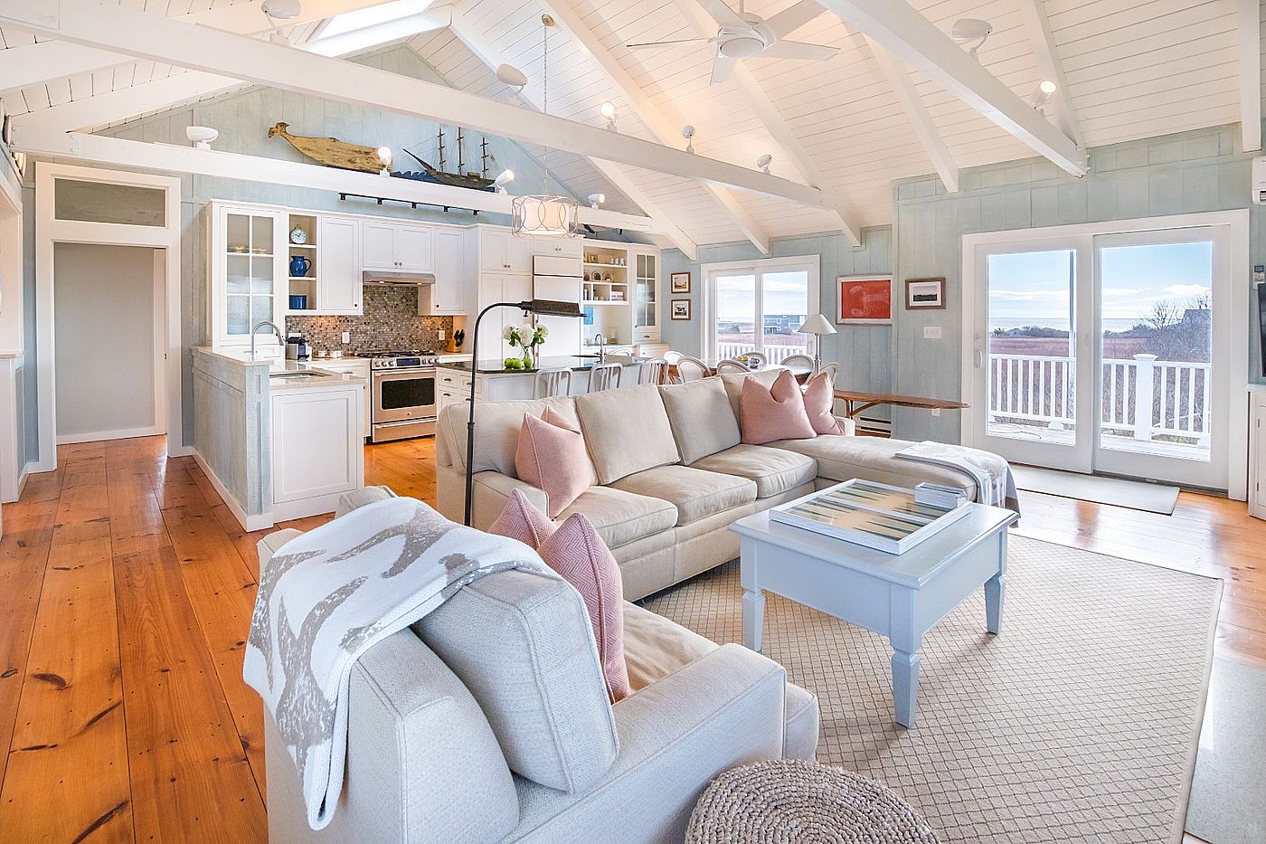 16 Starbuck Road Nantucket MA