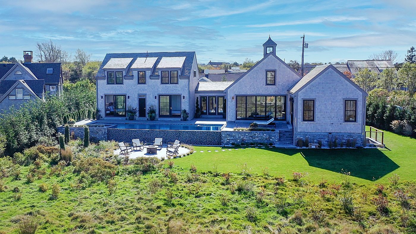 33 Madaket Road Nantucket MA