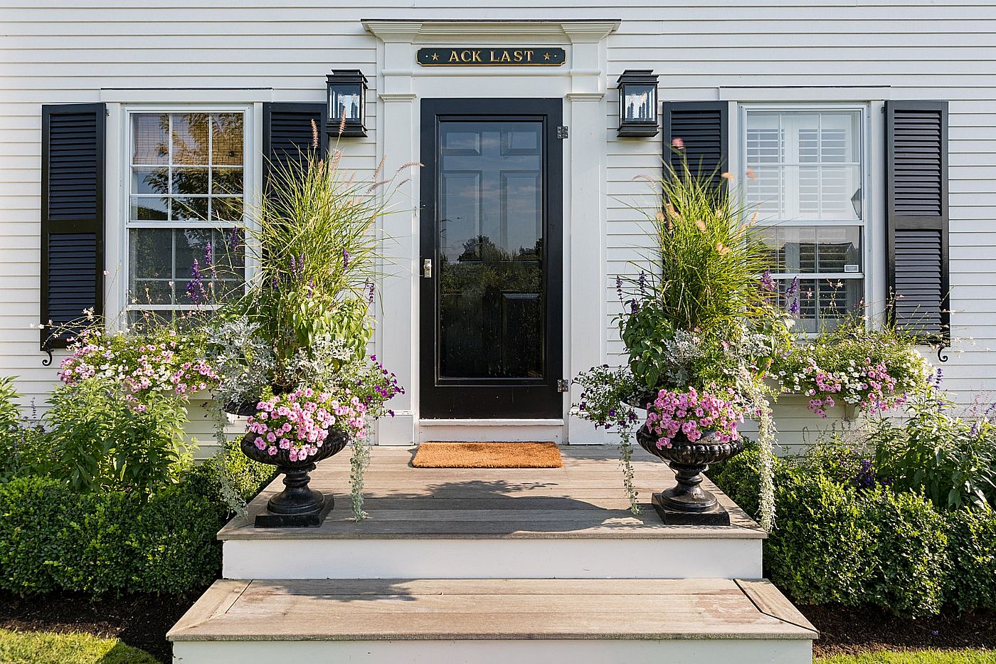 8 Mayhew Lane Nantucket MA