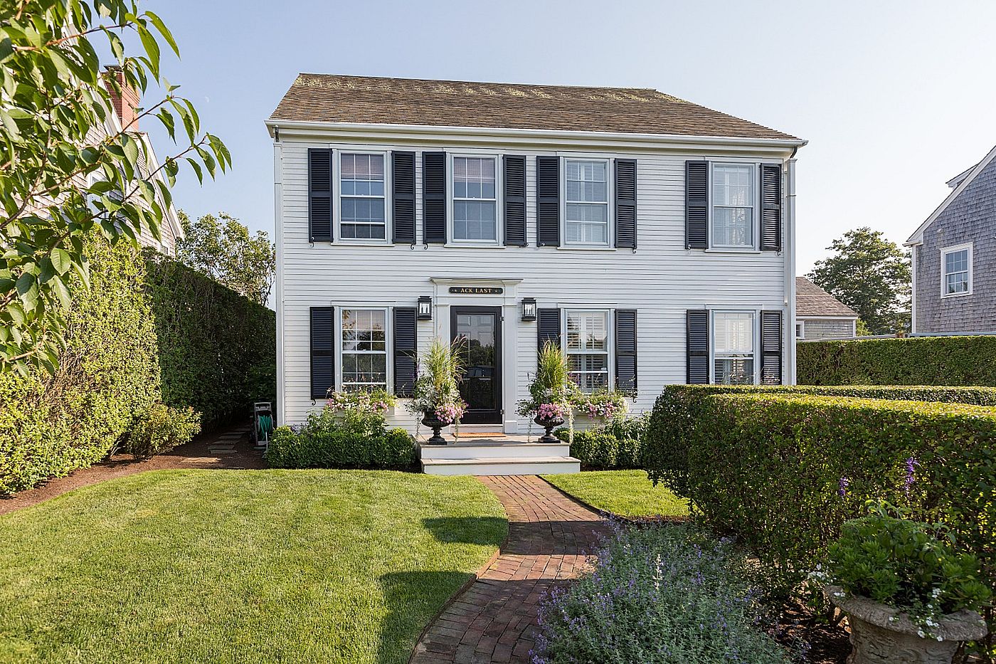 8 Mayhew Lane Nantucket MA