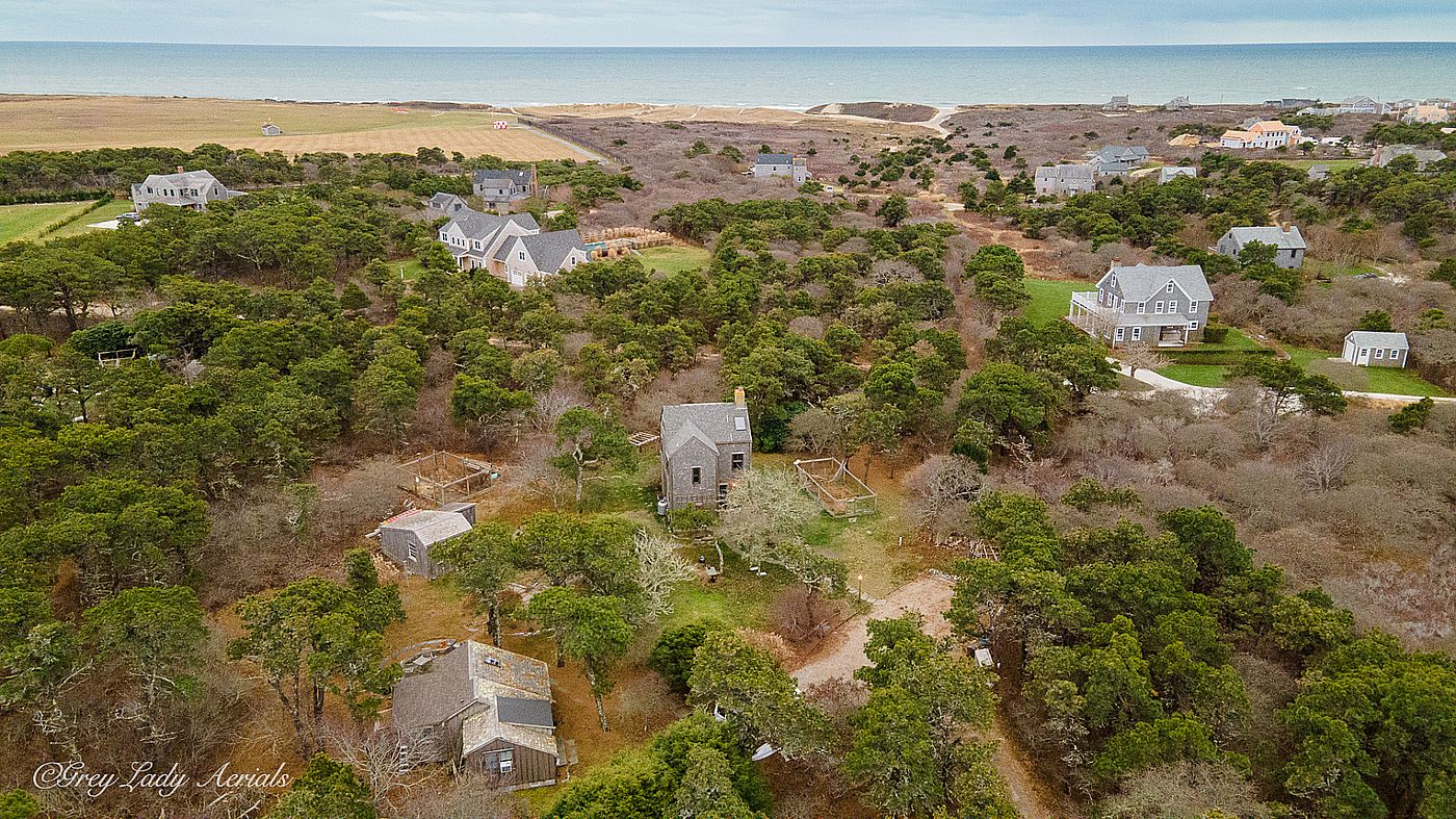 35 Okorwaw Avenue Nantucket MA