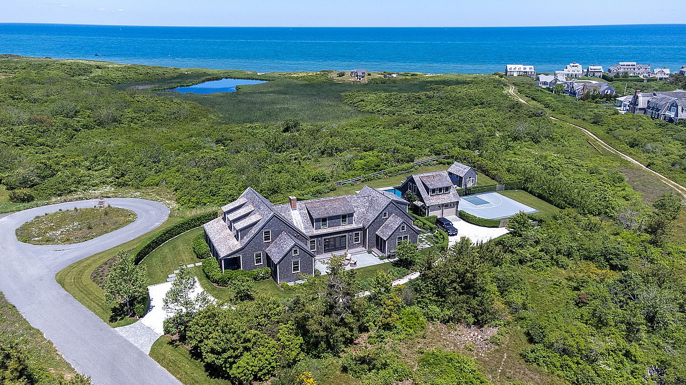 7 Chase Links Circle Nantucket MA