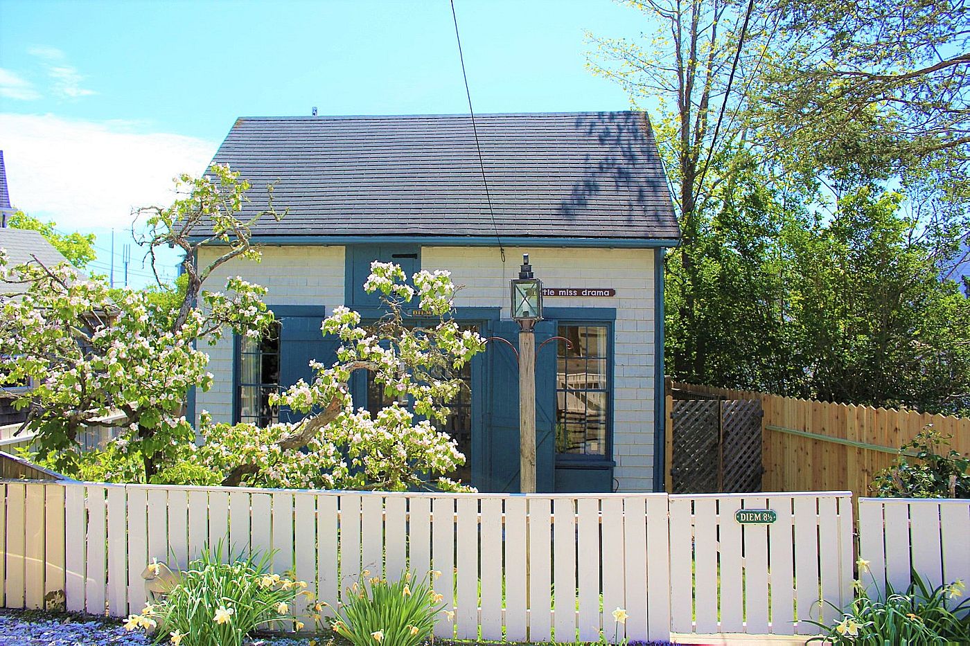 8R Union Street Nantucket MA