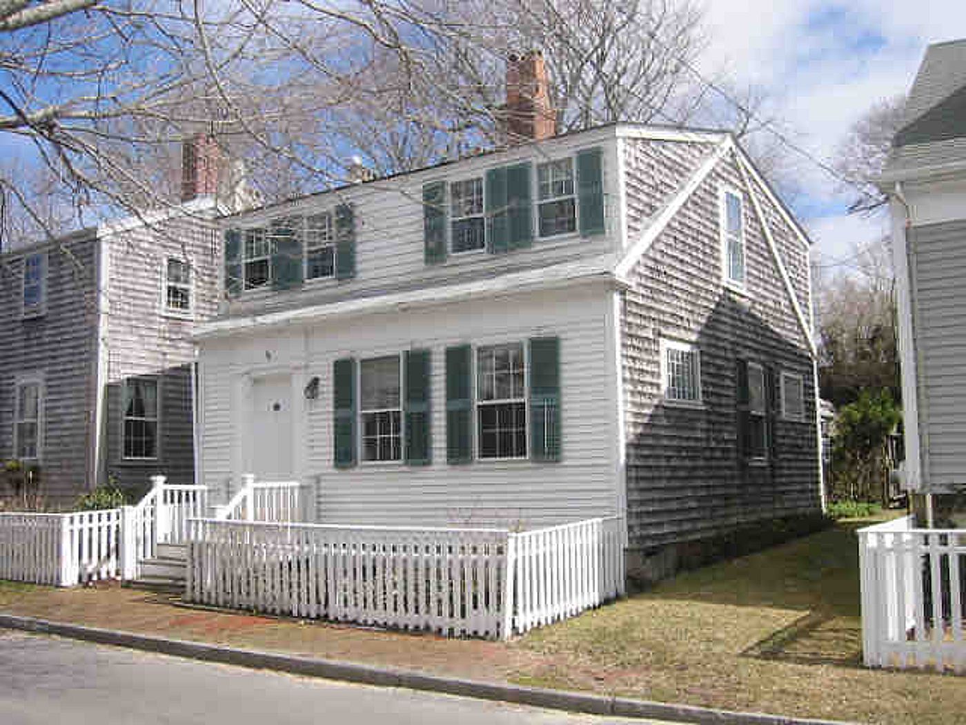 9 Lily Street Nantucket MA