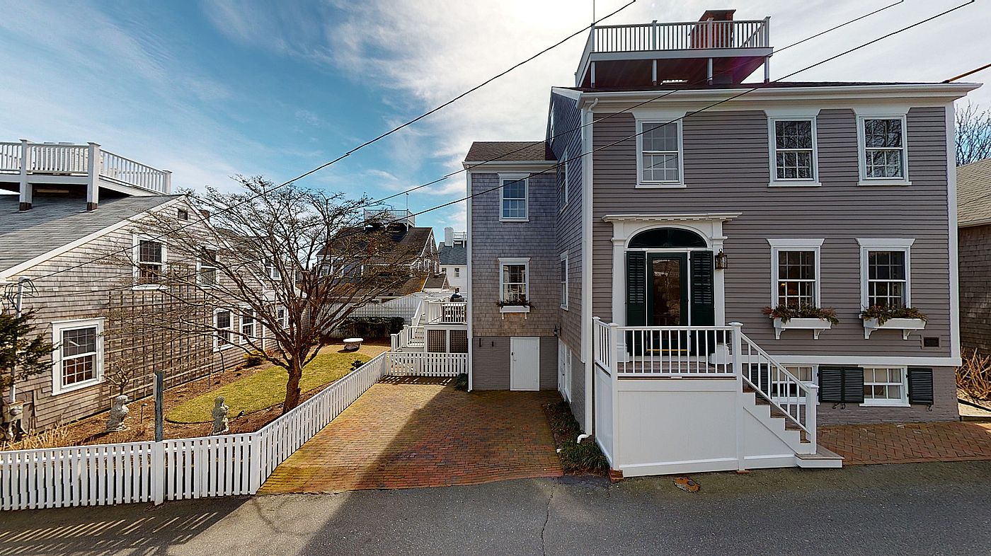 4 Flora Street Nantucket MA