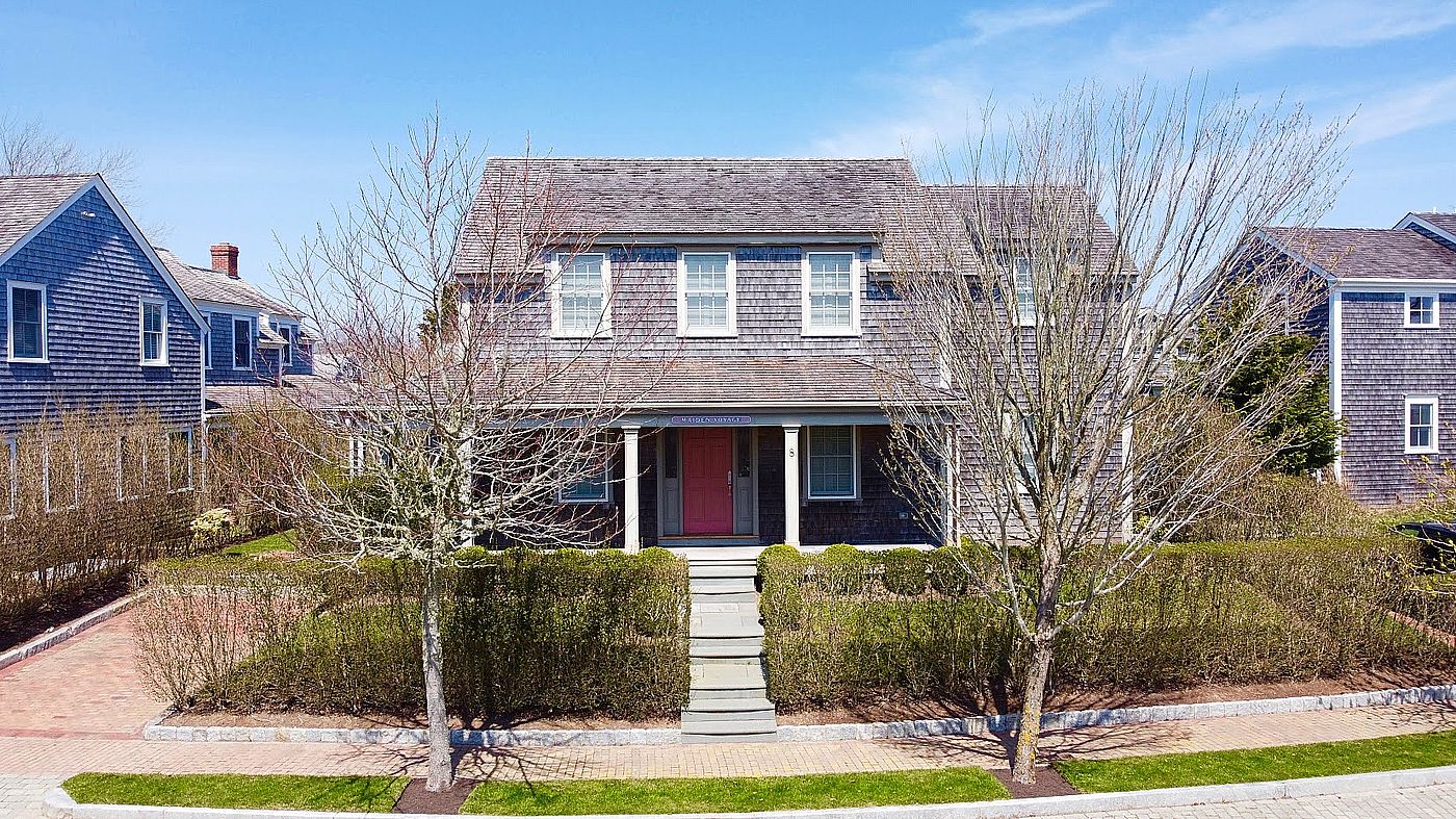 8 Gingy Lane Nantucket MA