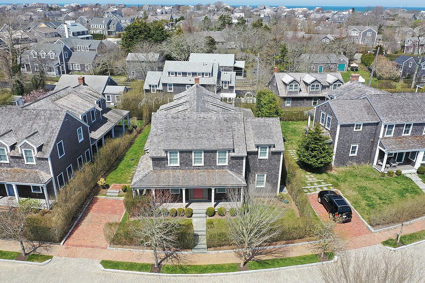 8 Gingy Lane Nantucket MA