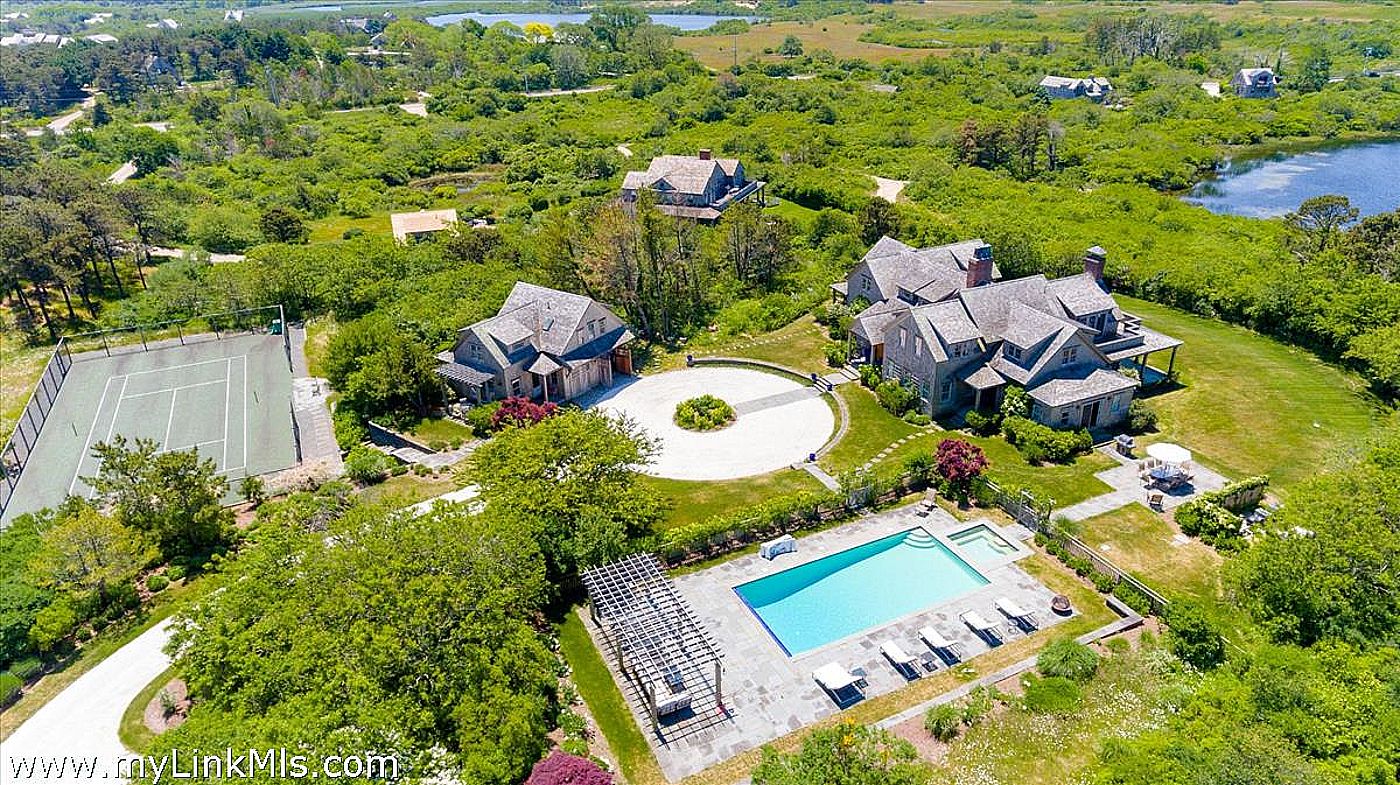 8 Maxey Pond Road Nantucket MA
