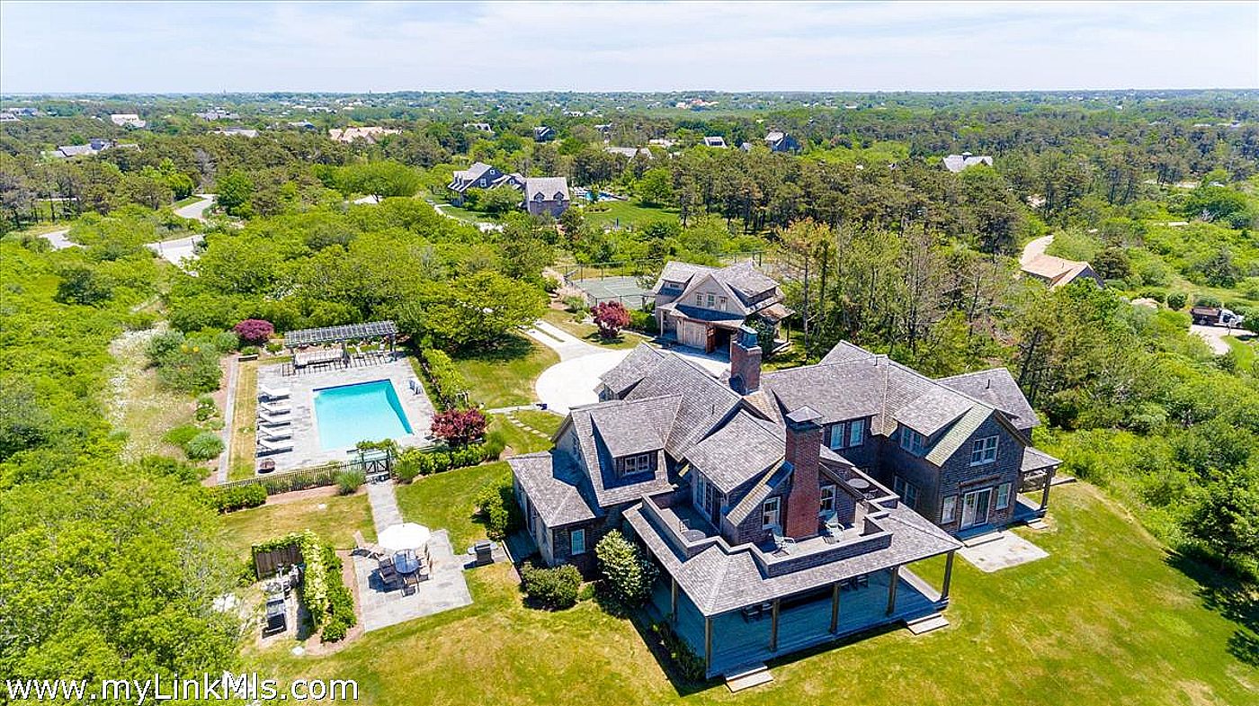 8 Maxey Pond Road Nantucket MA