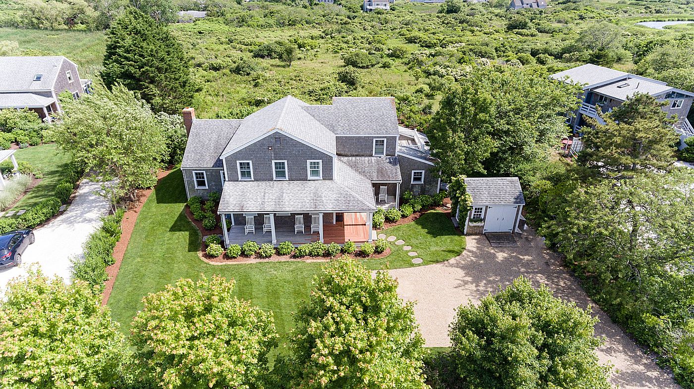 76 West Chester Street Nantucket MA