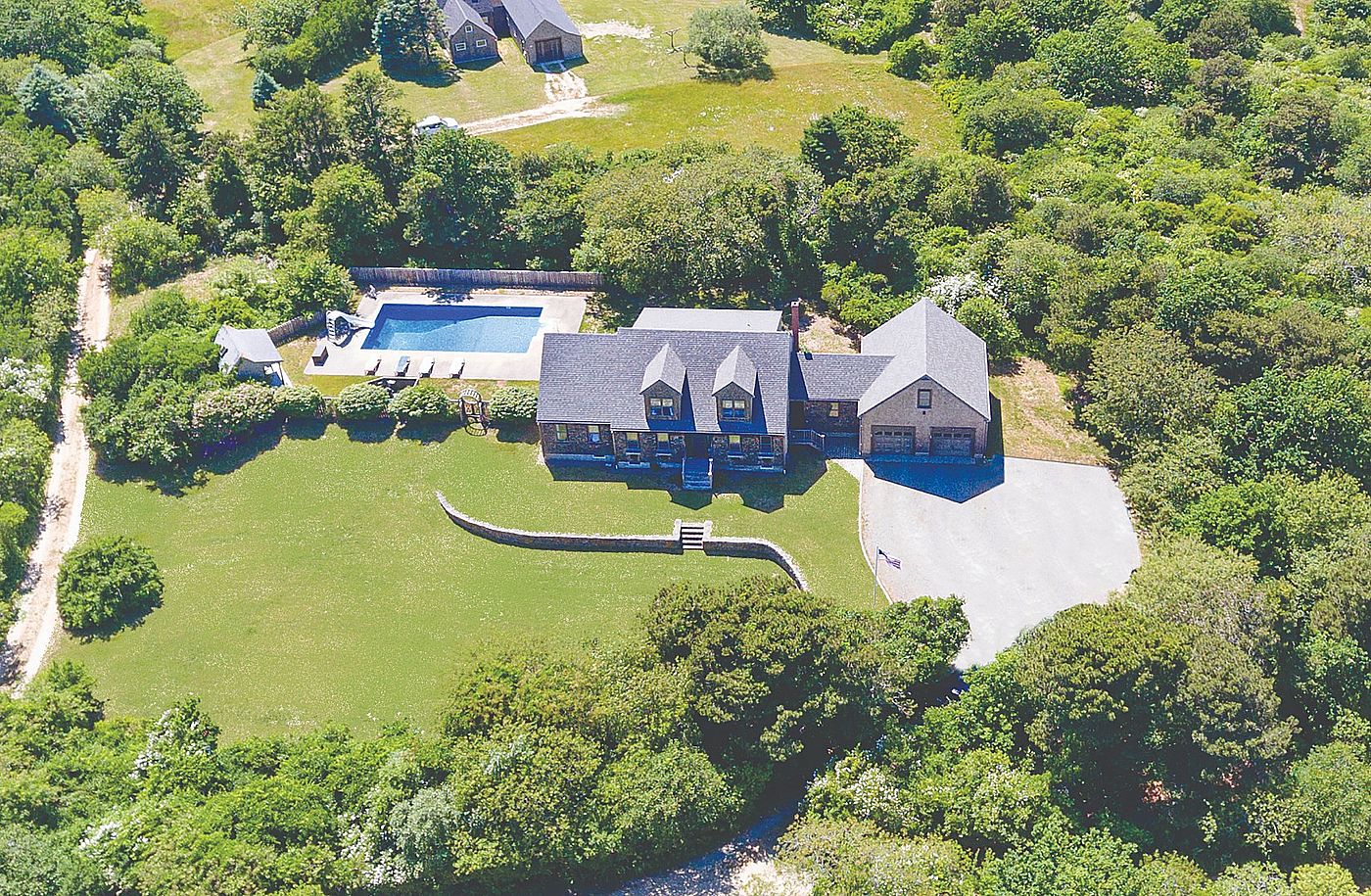 8 Burnt Swamp Lane Nantucket MA