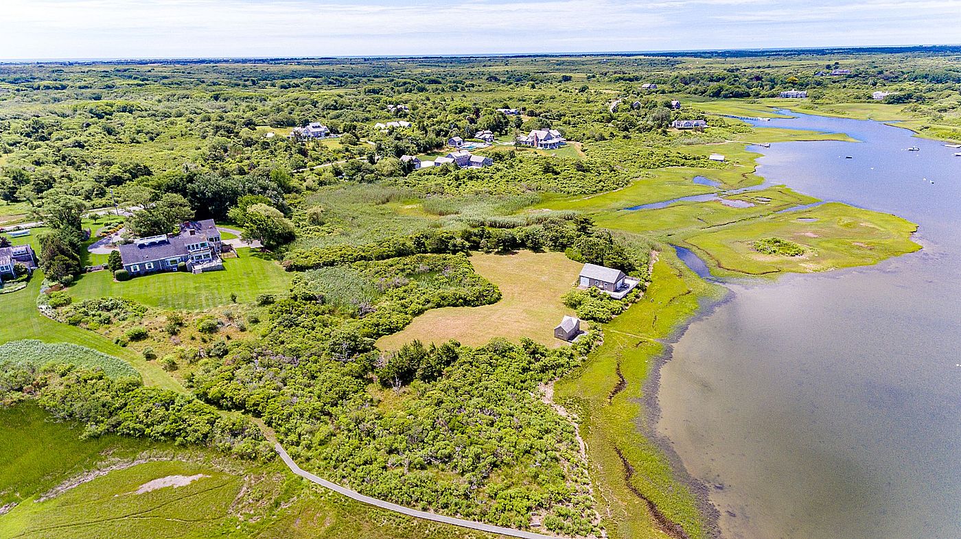 256 Polpis Road Nantucket MA