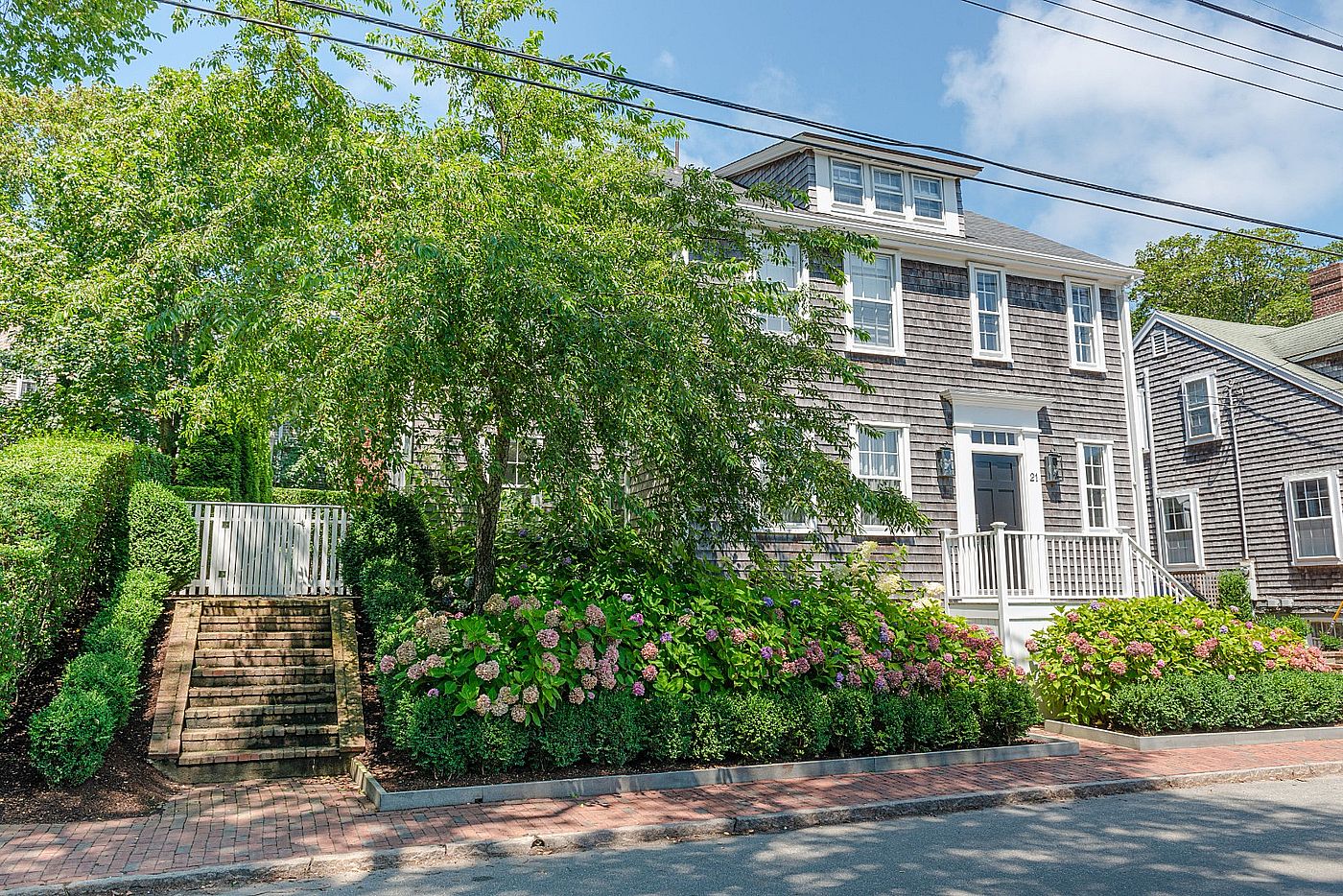 21 West Chester Street Nantucket MA