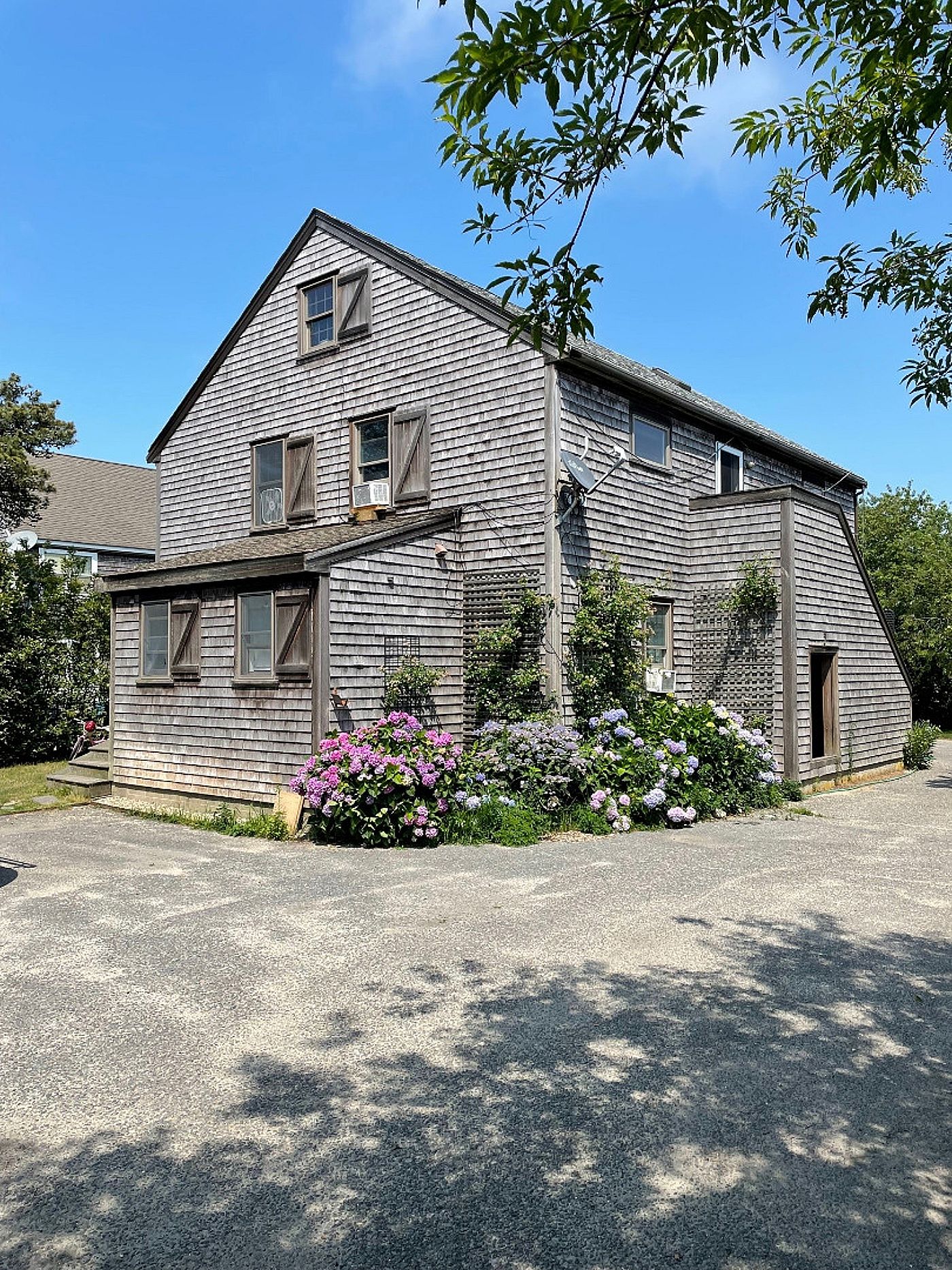 36 Surfside Road Nantucket MA