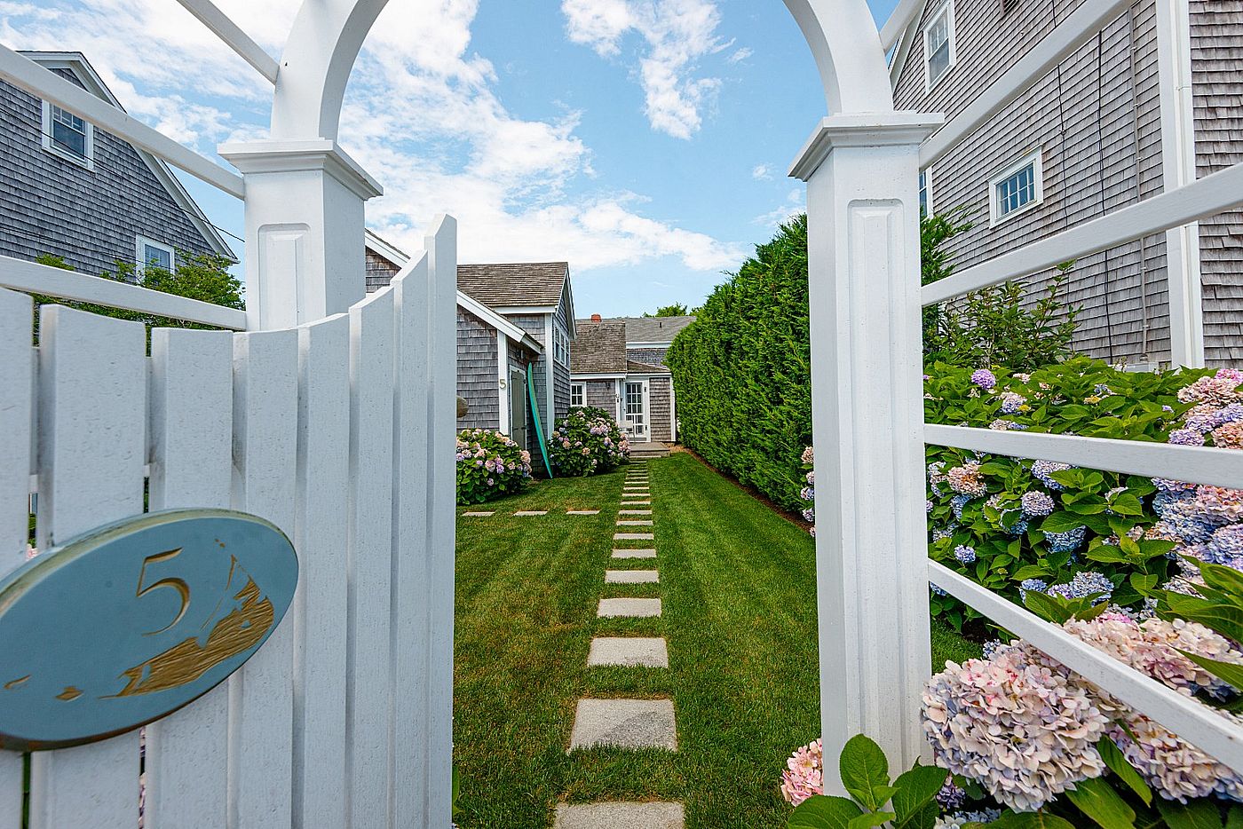 5 North Beach Street Nantucket MA