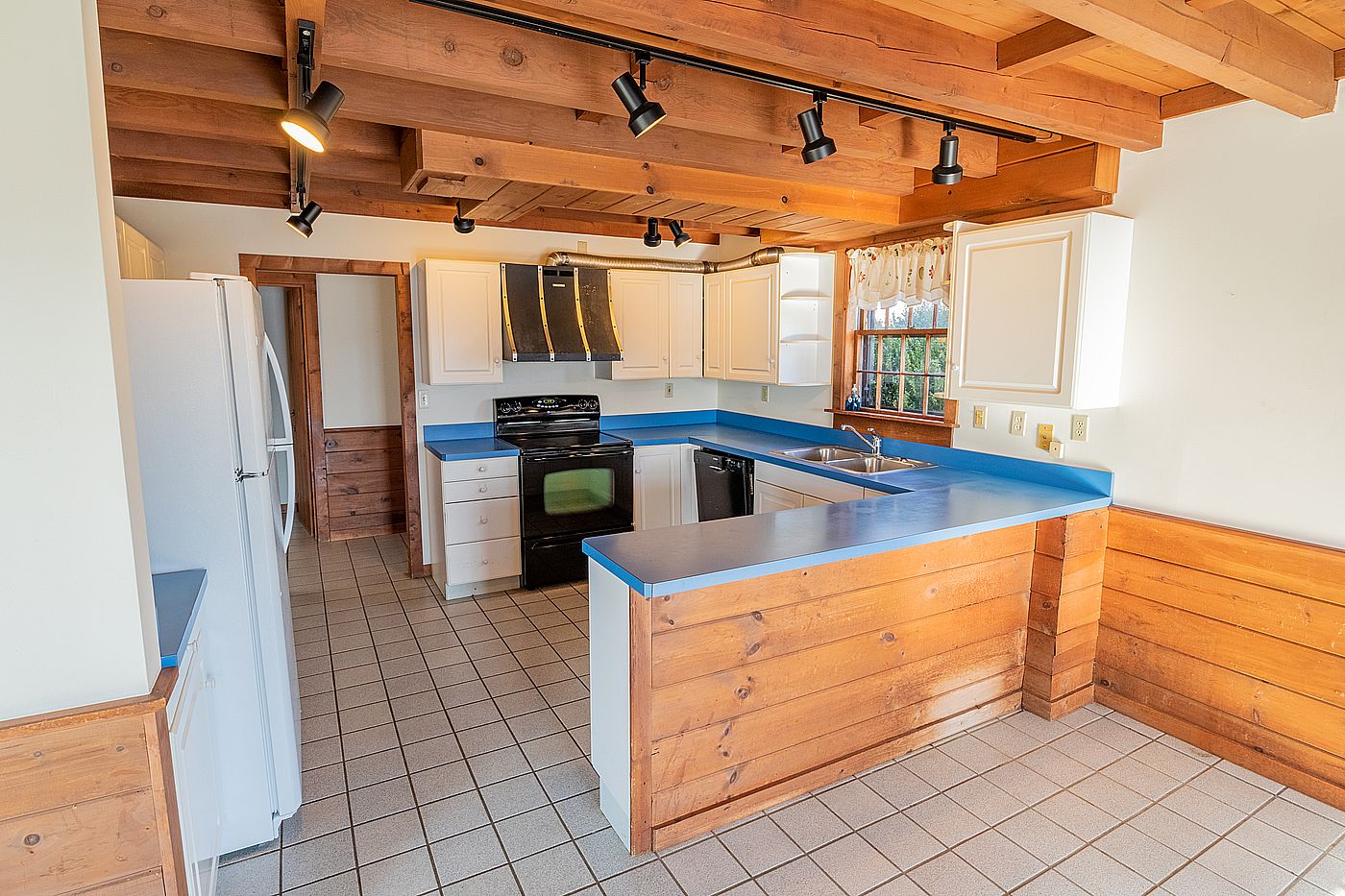 60 Madaket Road Nantucket MA