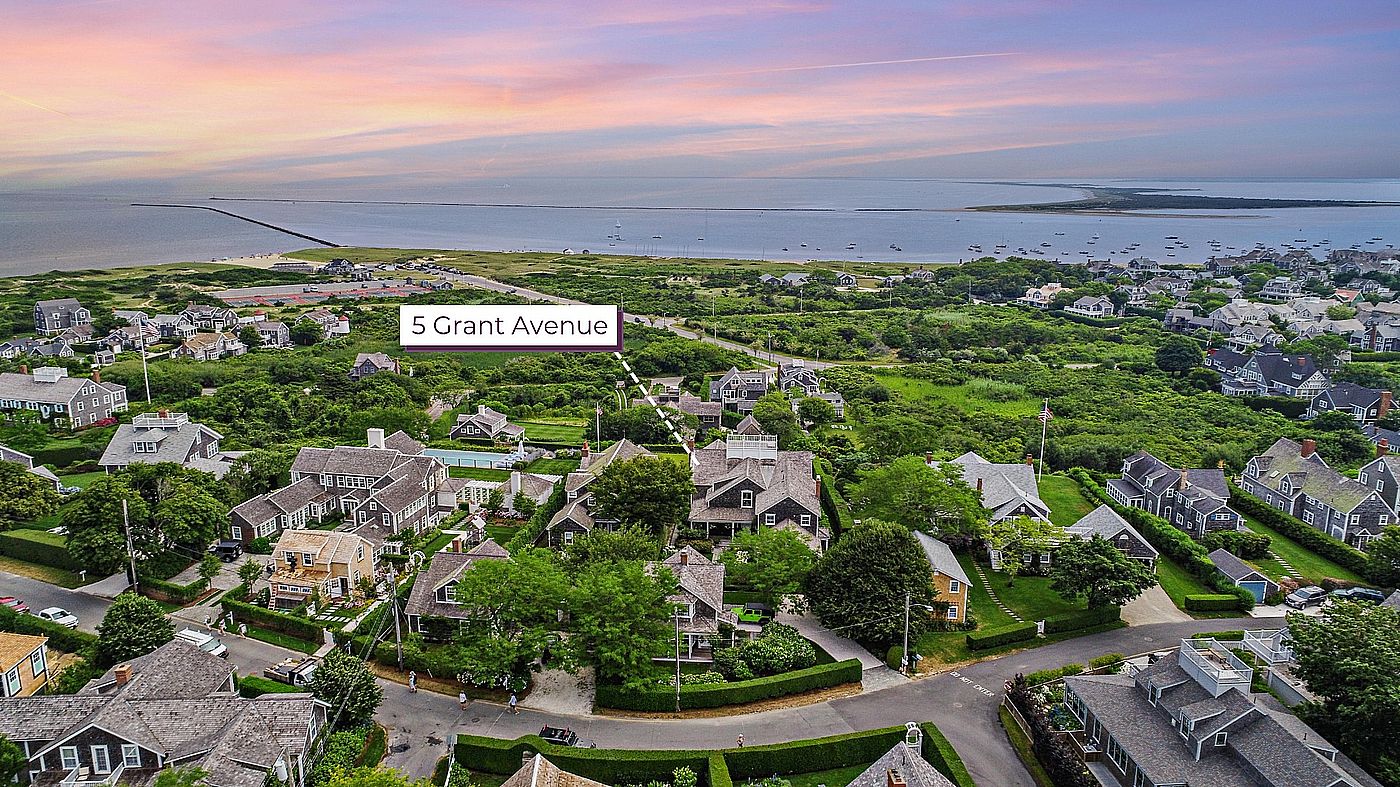 5 Grant Avenue Nantucket MA