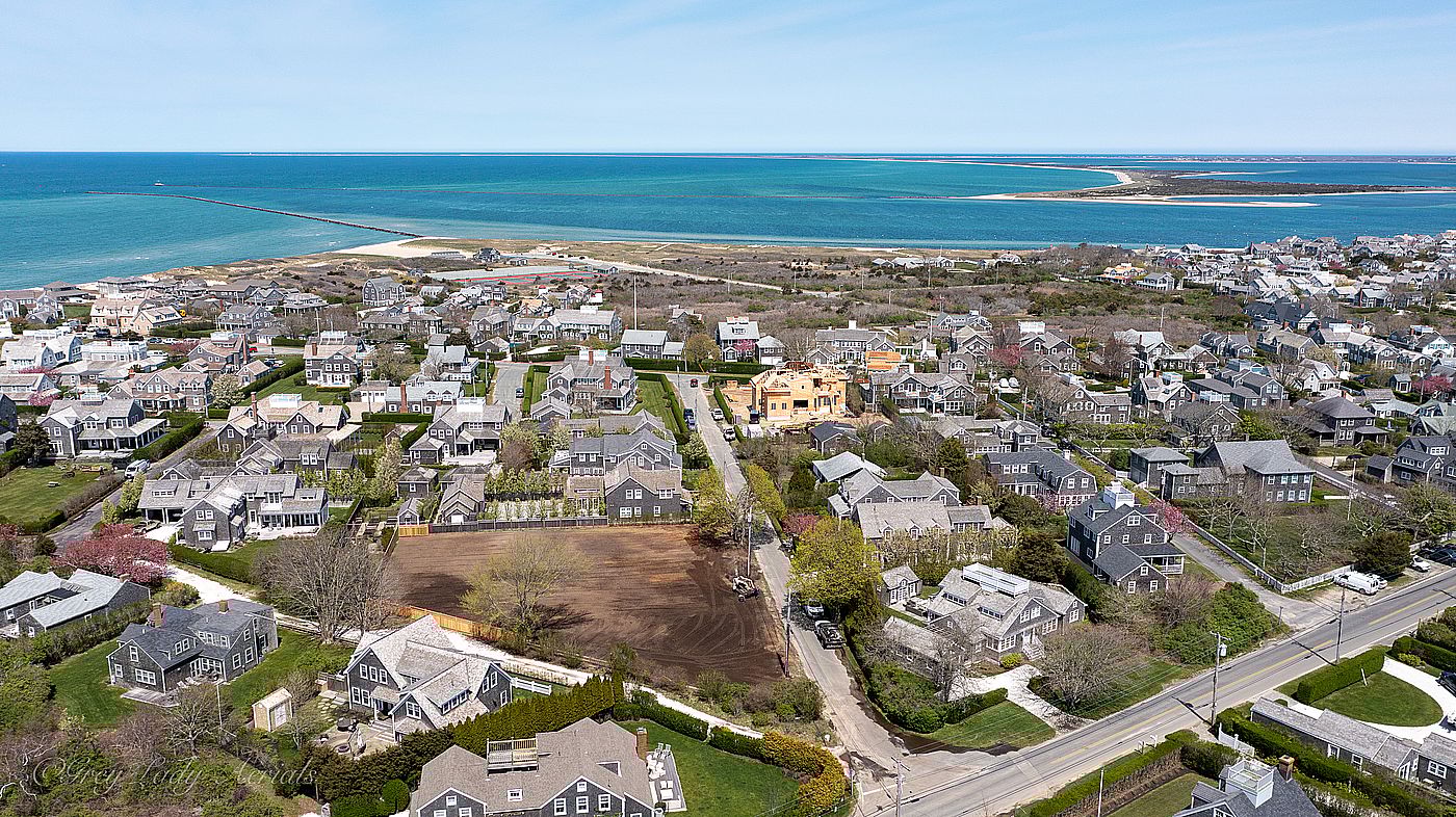 2,4,6 Highland Avenue Nantucket MA